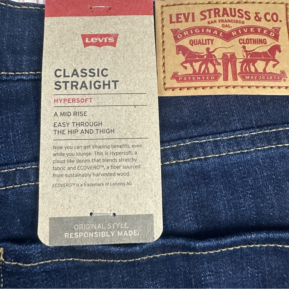 NWT Levis Classic Straight Women’s Mid Rise Jeans Size ( 14) 32x30 - Picture 15 of 16
